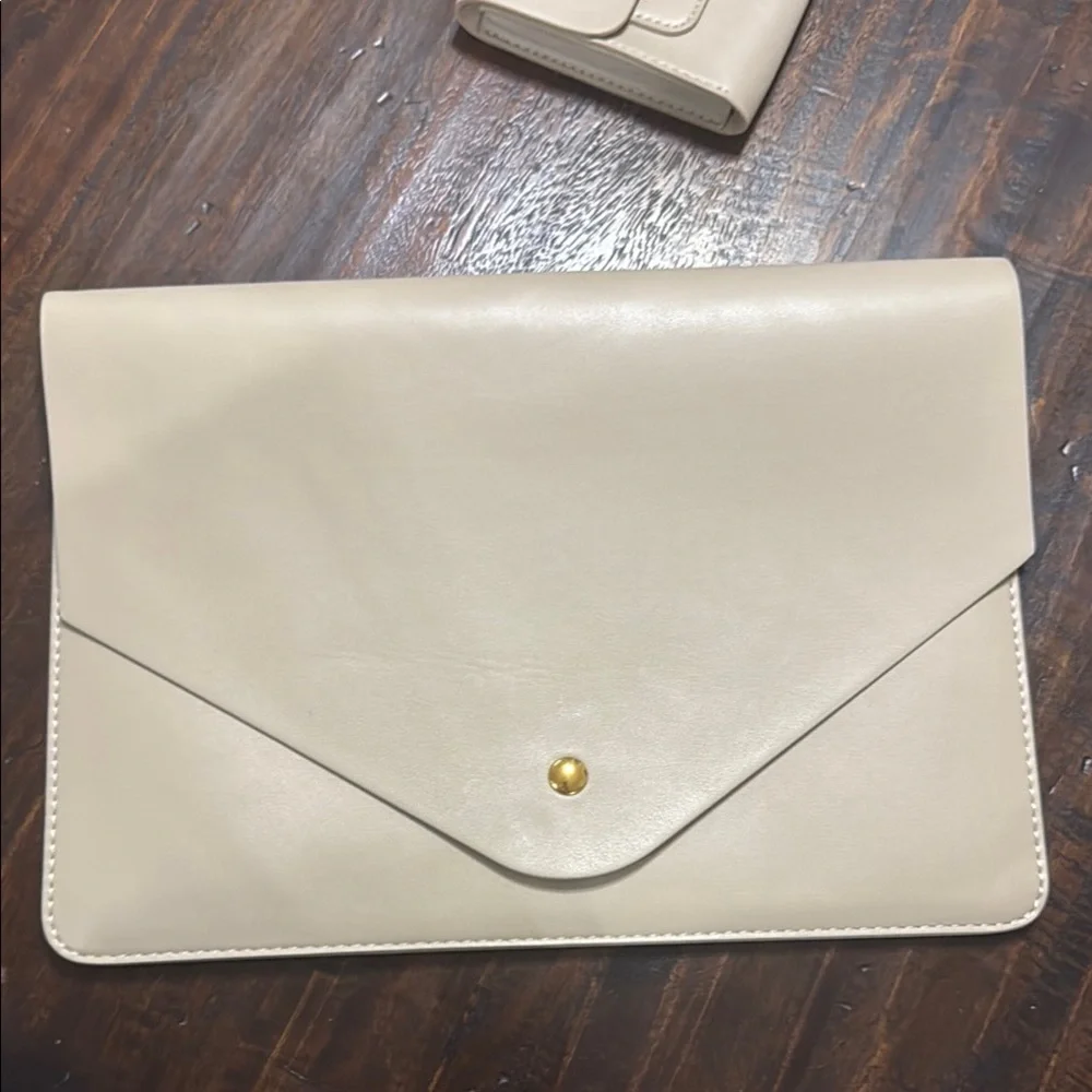 Faux leather laptop set